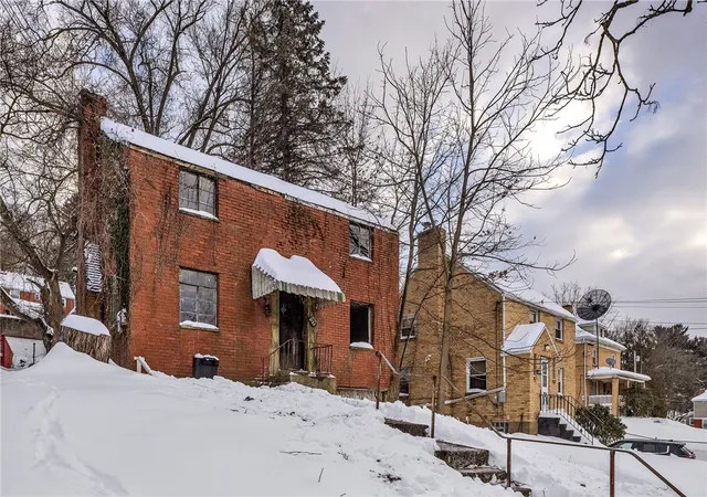 Photo 2 of Single family home for sale at 2132 Laketon Rd, Pittsburgh, PA 15221 | MLS# 1739418 | Listing updated on 2026-10-16