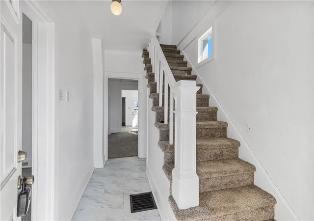 Photo 3 of Single family home for sale at 1206 Summerlea Ave, Washington, PA 15301 | MLS# 1739702 | Listing updated on 2026-10-20
