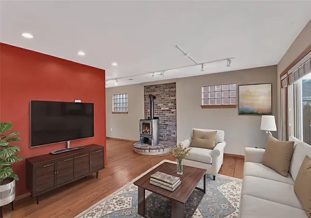 Photo 2 of Single family home for sale at 8020 Lloyd Ave, Pittsburgh, PA 15218 | MLS# 1740541 | Listing updated on 2026-10-19