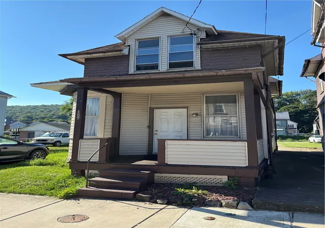 Photo 1 of Single family home for sale at 189 Fairfield Ave, Johnstown, PA 15906 | MLS# 1741037 | Listing updated on 2026-09-02