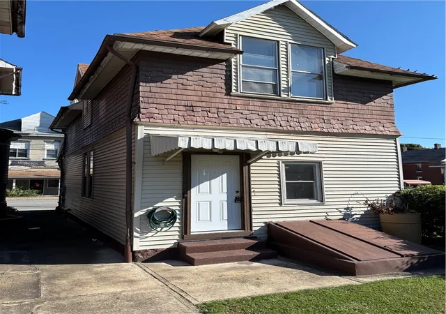 Photo 3 of Single family home for sale at 189 Fairfield Ave, Johnstown, PA 15906 | MLS# 1741037 | Listing updated on 2026-09-02