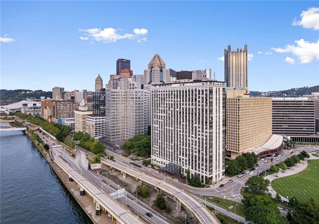 Photo 1 of Condo for sale at 320 Fort Duquesne Blvd #4F, Pittsburgh, PA 15222 | MLS# 1741571 | Listing updated on 2026-09-06