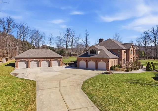 Single family home for sale at 1653 Chapel Ridge, Adams Twp, PA 16046 | MLS# 1741489