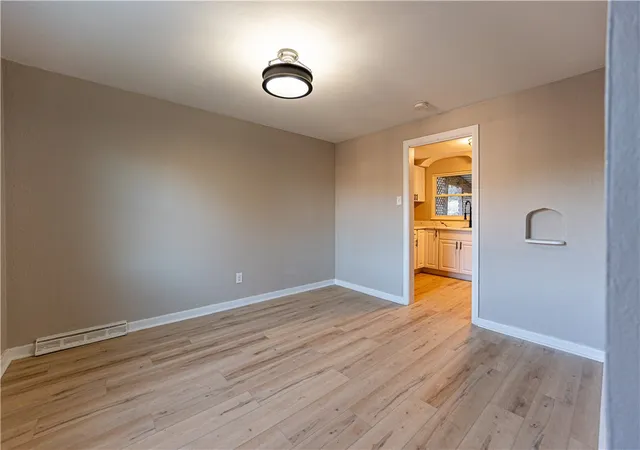 Photo 4 of Single family home for sale at 325 Bracken Ave, Brentwood, PA 15227 | MLS# 1741832 | Listing updated on 2026-09-11