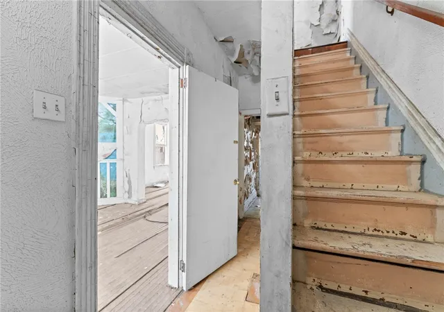 Photo 3 of House for sale at 2417 Osgood St, Pittsburgh, PA 15214 | MLS# 1742964 | Listing updated on 2026-10-12