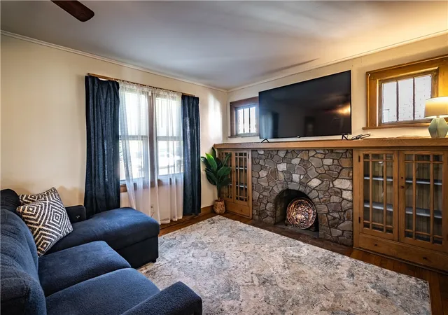 Photo 4 of Sale Pending at 1502 Delaware Ave, New Castle, PA 16105 | MLS# 1742980 | Listing updated on 2026-09-25