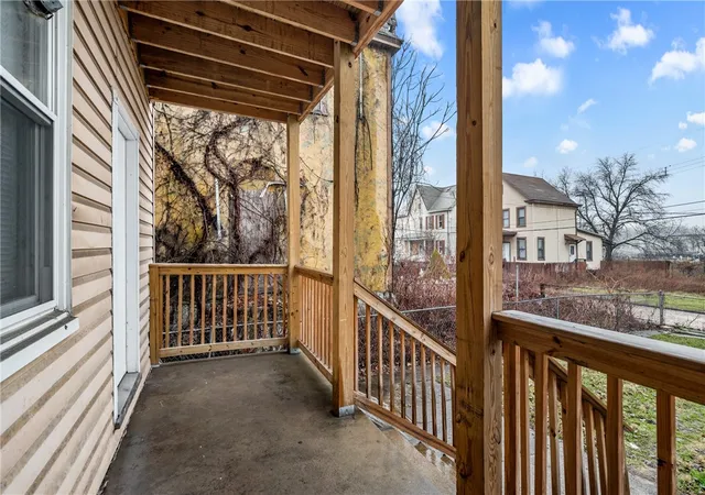 Photo 4 of House for sale at 902 Robinson St, Mc Kees Rocks, PA 15136 | MLS# 1742697 | Listing updated on 2026-10-15