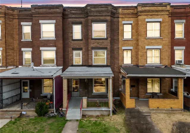 Photo 1 of Townhouse for sale at 625 E 9th Avenue, Munhall, PA 15120 | MLS# 1744133 | Listing updated on 2026-09-08