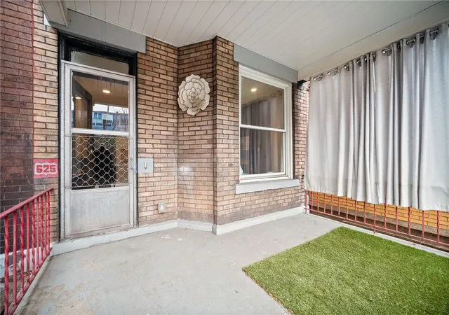 Photo 3 of Townhouse for sale at 625 E 9th Avenue, Munhall, PA 15120 | MLS# 1744133 | Listing updated on 2026-09-08