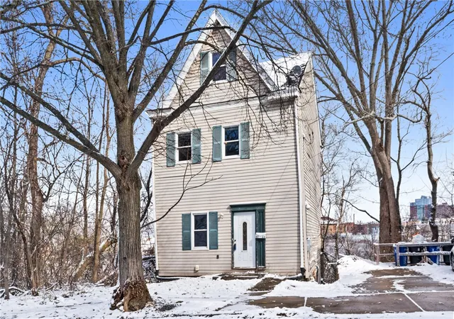 Photo 2 of Single family home for sale at 3713 Melwood Ave, Polish Hill, PA 15213 | MLS# 1743817 | Listing updated on 2026-09-09