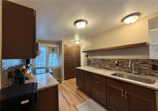 Photo 2 of Single family home for sale at 1 Schoolhouse Ln, Shadyside, PA 15232 | MLS# 1744549 | Listing updated on 2026-10-20