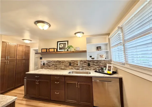Photo 3 of Single family home for sale at 1 Schoolhouse Ln, Shadyside, PA 15232 | MLS# 1744549 | Listing updated on 2026-10-20