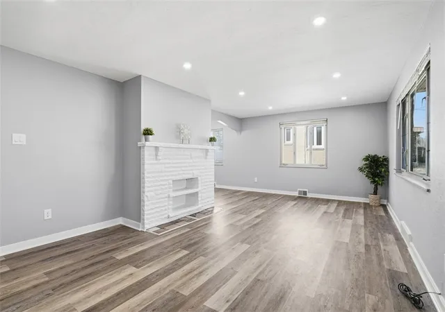 Photo 3 of Single family home for sale at 5066 Brownsville Rd, Whitehall, PA 15236 | MLS# 1744574 | Listing updated on 2026-09-11