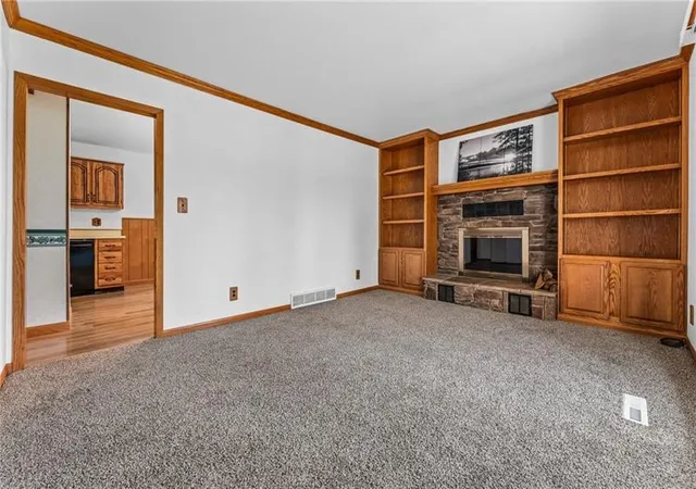 Photo 3 of Single family home for sale at 679 Latonka Dr, Mercer, PA 16137 | MLS# 1744818 | Listing updated on 2026-09-03