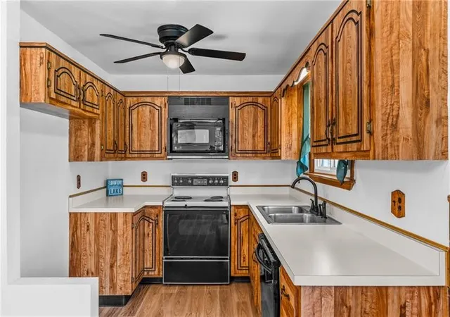 Photo 4 of Single family home for sale at 679 Latonka Dr, Mercer, PA 16137 | MLS# 1744818 | Listing updated on 2026-09-03