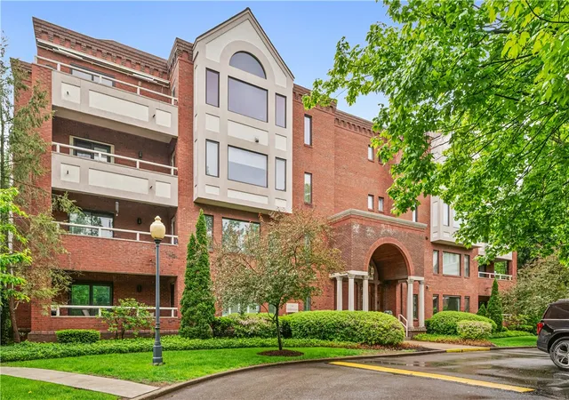 Condo for sale at 100 Denniston St #422, Pittsburgh, PA 15206 | MLS# 1744917