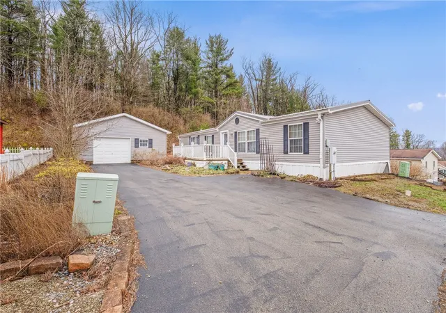 Photo 1 of Manufactured home for sale at 64 High View Dr, Champion, PA 15622 | MLS# 1746313 | Listing updated on 2026-09-11