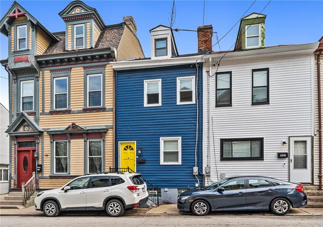 Photo 2 of Single family home for sale at 1827 Lowrie St, Pittsburgh, PA 15212 | MLS# 1746025 | Listing updated on 2026-09-03