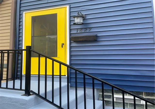 Photo 3 of Single family home for sale at 1827 Lowrie St, Pittsburgh, PA 15212 | MLS# 1746025 | Listing updated on 2026-09-03