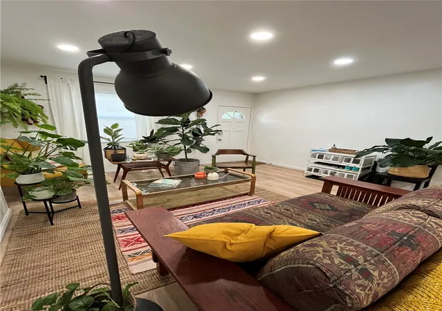 Photo 4 of Single family home for sale at 1827 Lowrie St, Pittsburgh, PA 15212 | MLS# 1746025 | Listing updated on 2026-09-03