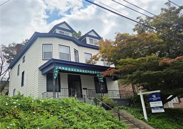 Photo 1 of Single family home for sale at 326 Mckinley Ave, Avalon, PA 15202 | MLS# 1746902 | Listing updated on 2026-10-04