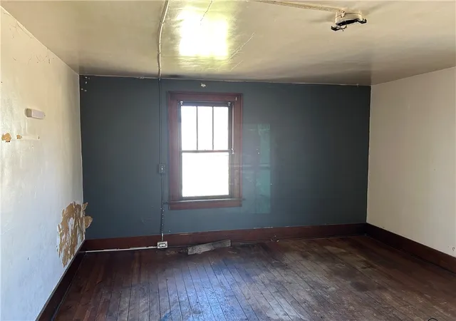 Photo 18 of Single family home for sale at 413 N Oakland Ave, Sharon, PA 16146 | MLS# 1746470 | Listing updated on 2026-09-20