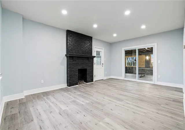 Photo 3 of Single family home for sale at 7826 Oak St, Pittsburgh, PA 15237 | MLS# 1747290 | Listing updated on 2026-09-02