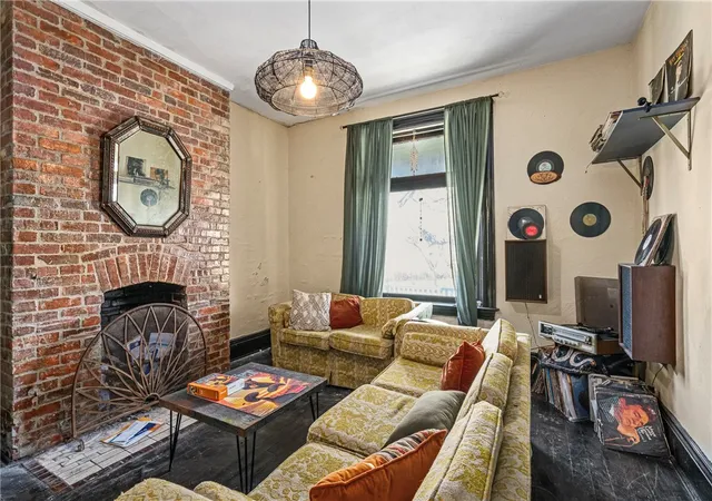 Photo 3 of Single family home for sale at 2620 California Ave, Pittsburgh, PA 15212 | MLS# 1747495 | Listing updated on 2026-09-13