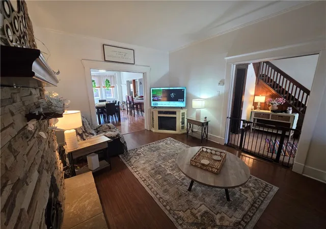 Photo 3 of Sale Pending at 361 Gross St, Pittsburgh, PA 15224 | MLS# 1748099 | Listing updated on 2026-09-10