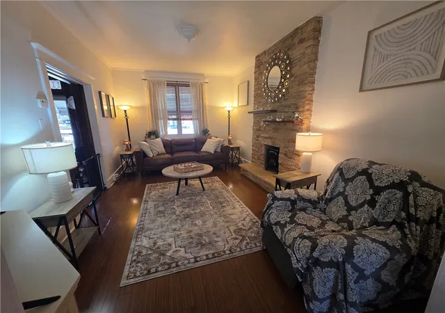 Photo 3 of Sale Pending at 361 Gross St, Pittsburgh, PA 15224 | MLS# 1748099 | Listing updated on 2026-09-10