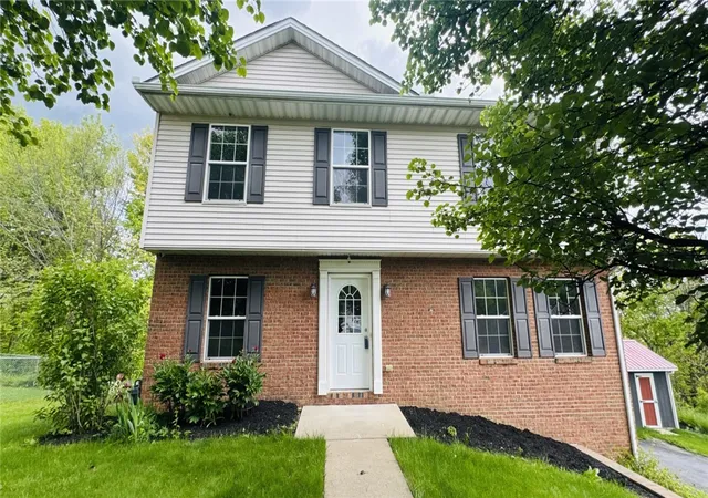 Photo 1 of Single family home for sale at 104 Whitetail Dr, Chippewa Twp, PA 15010 | MLS# 1748362 | Listing updated on 2026-09-04