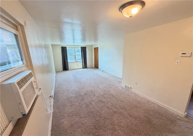Photo 4 of House for sale at 1043 Welfer St, Greenfield, PA 15217 | MLS# 1749201 | Listing updated on 2026-09-04