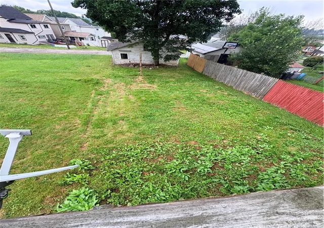 Photo 4 of Single family home for sale at 1129 Arch St, City Of Washington, PA 15301 | MLS# 1747151 | Listing updated on 2026-09-10