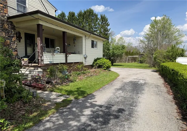 Photo 3 of Single family home for sale at 108 Coldren St, Richland School District, PA 15904 | MLS# 1750451 | Listing updated on 2026-09-02