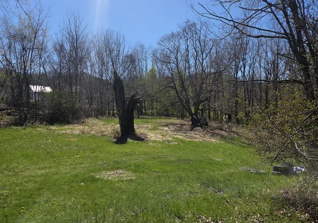 Photo 3 of Single family home for sale at 330 3rd Avenue, Bell Twp, PA 15618 | MLS# 1750651 | Listing updated on 2026-09-08