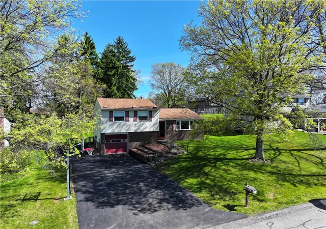 Photo 1 of Sale Pending at 417 Linden Dr, Cheswick, PA 15024 | MLS# 1750709 | Listing updated on 2026-09-08