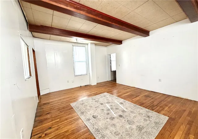 Photo 4 of Single family home for sale at 121 Elizabeth Ave, Evans City, PA 16033 | MLS# 1751069 | Listing updated on 2026-09-02