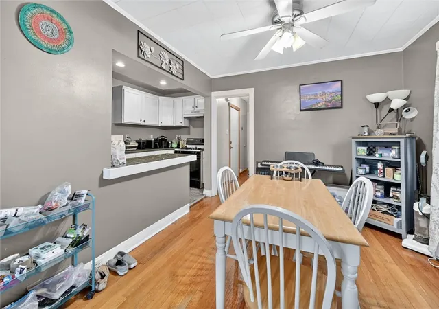 Listing Photo 5 - Condo for sale in building located at 3819 Winterburn Ave, Pittsburgh, PA 15207