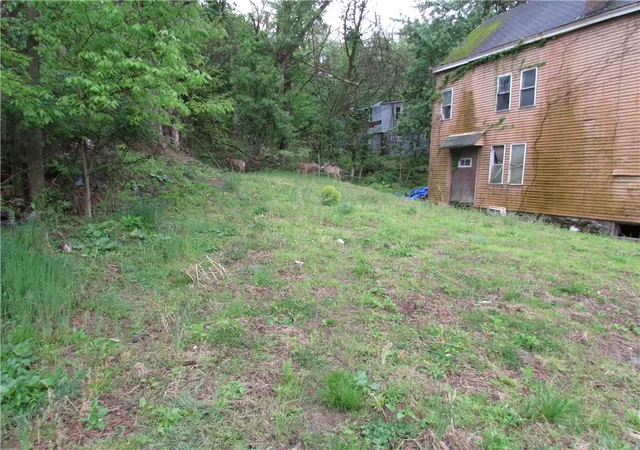 Photo 3 of Land for sale at 1312 Everett St, Pittsburgh, PA 15221 | MLS# 1751754 | Listing updated on 2026-10-19