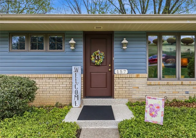 Photo 3 of Single family home for sale at 157 Broadbent Rd, Sewickley, PA 15143 | MLS# 1752206 | Listing updated on 2026-10-04