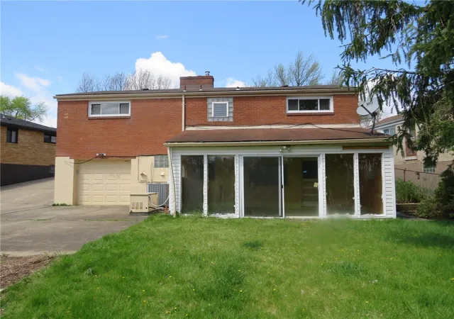 Photo 35 of Sale Pending at 2439 Red Oak Dr, Pittsburgh, PA 15220 | MLS# 1752253 | Listing updated on 2026-09-08