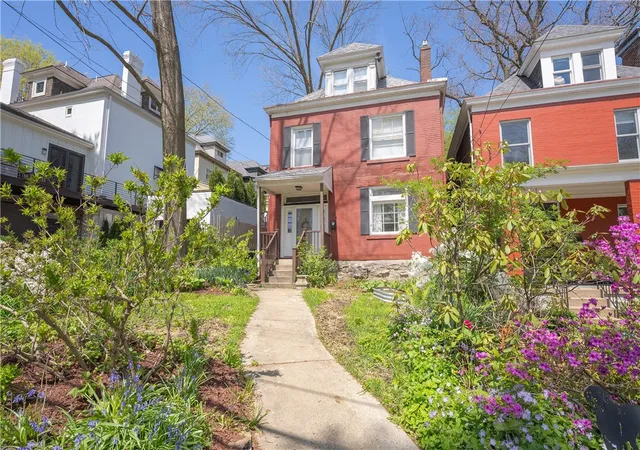 Photo 2 of Single family home for sale at 184 W Hutchinson Ave, Pittsburgh, PA 15218 | MLS# 1752345 | Listing updated on 2026-09-09