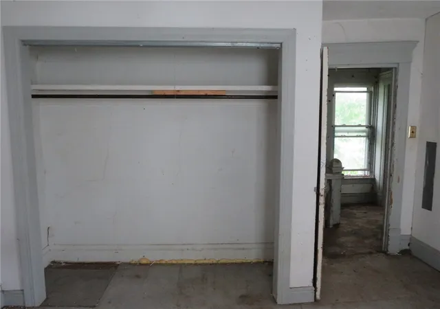 Photo 3 of Single family home for sale at 1080 Bruce St, Washington, PA 15301 | MLS# 1752500 | Listing updated on 2026-09-11