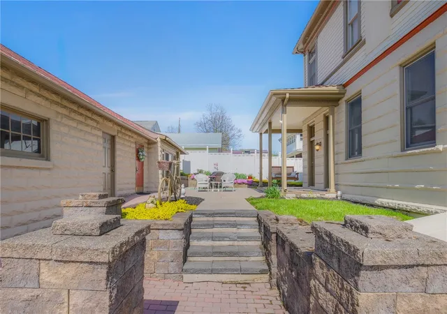 Photo 4 of Single family home for sale at 301 Meyers Ave, Meyersdale, PA 15552 | MLS# 1752542 | Listing updated on 2026-09-01