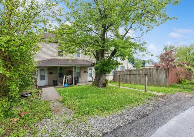 Photo 2 of Multi family home for sale at 4 6 Charles St, Dravosburg, PA 15034 | MLS# 1752577 | Listing updated on 2026-10-21