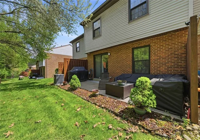 Photo 3 of Condo for sale at 642 Woodcrest Dr, Pittsburgh, PA 15205 | MLS# 1753045 | Listing updated on 2026-09-01
