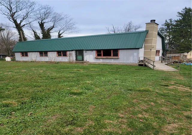 Photo 1 of Manufactured home for sale at 4109 3rd Street, Aliquippa, PA 15001 | MLS# 1753167 | Listing updated on 2026-09-03