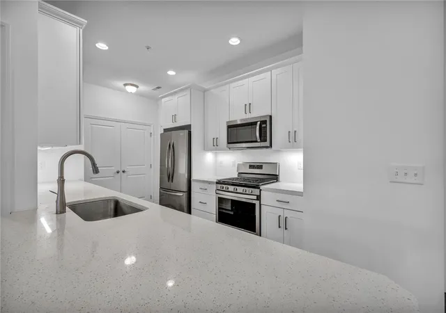 Photo 3 of Sale Pending at 2013 Cool Springs Dr, Pittsburgh, PA 15234 | MLS# 1753595 | Listing updated on 2026-09-10