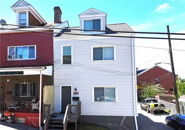 Photo 2 of Multi family home for sale at 814 Mccandless Ave, Pittsburgh, PA 15201 | MLS# 1754114 | Listing updated on 2026-09-13