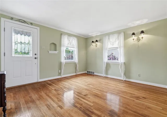 Photo 3 of Sale Pending at 5723 Mifflin Rd, Lincoln Place, PA 15207 | MLS# 1754379 | Listing updated on 2026-09-09